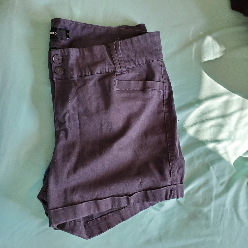 Torrid Sateen Short- Charcoal